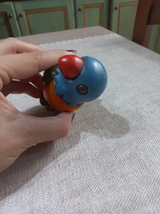 Statua Thun Pappagallo