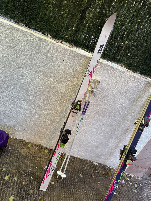 Juego de 2 esquís para nieve