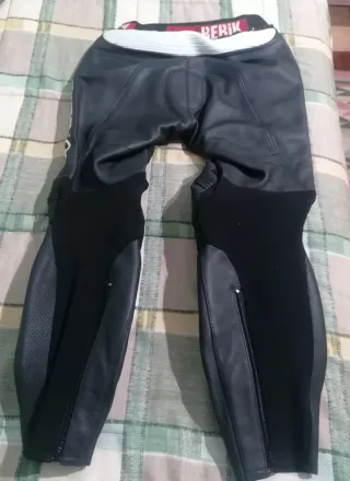 Mono de moto Berik 2 piezas (Talla L)