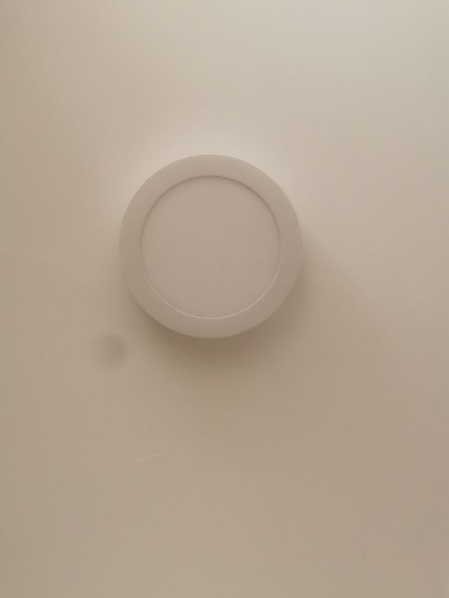 Plafón de techo redondo blanco