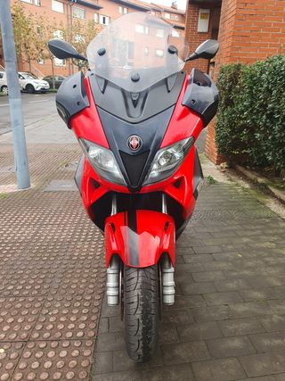 Gilera nexus 500 2007 scooter