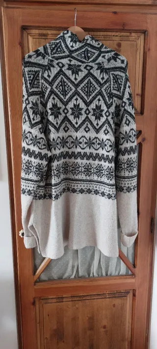 Jersey H&M estampado geométrico