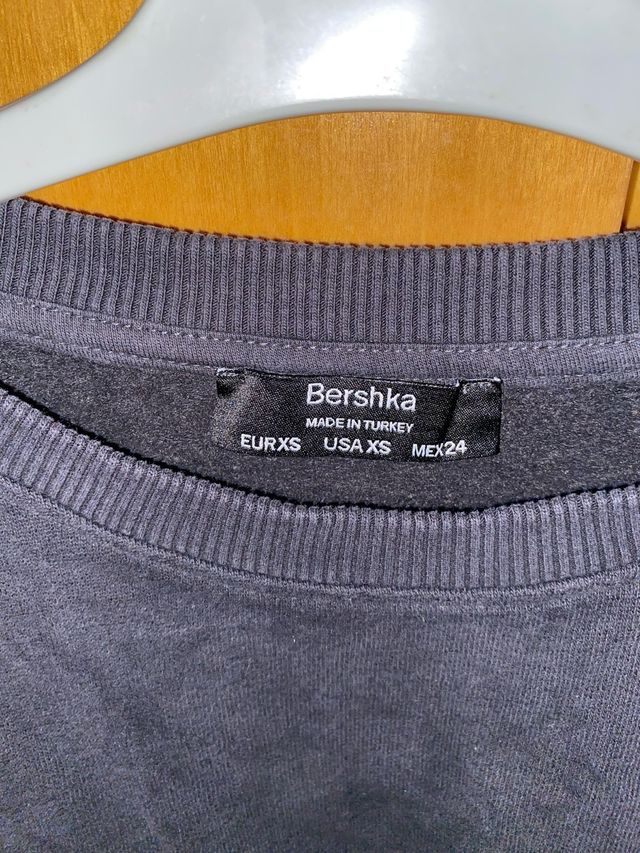 Sudadera Bershka afelpada gris XS