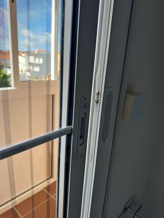 Ventana balconera corredera