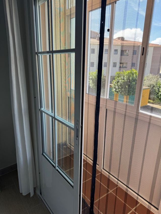 Ventana balconera corredera