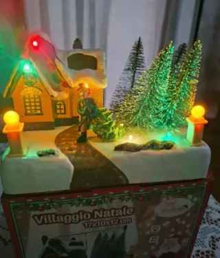 Set natalizio con luci