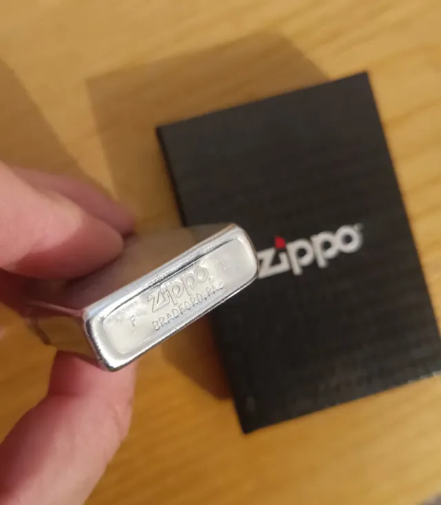 Mechero Zippo 90's con caja original