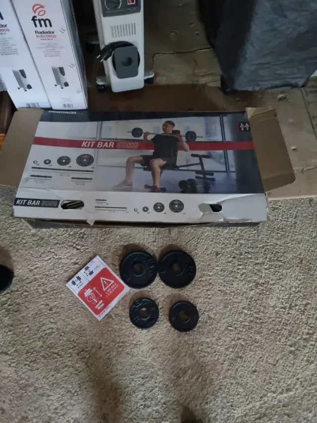 Kit Barra 50kg Decathlon + discos extra
