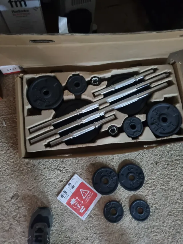 Kit Barra 50kg Decathlon + discos extra