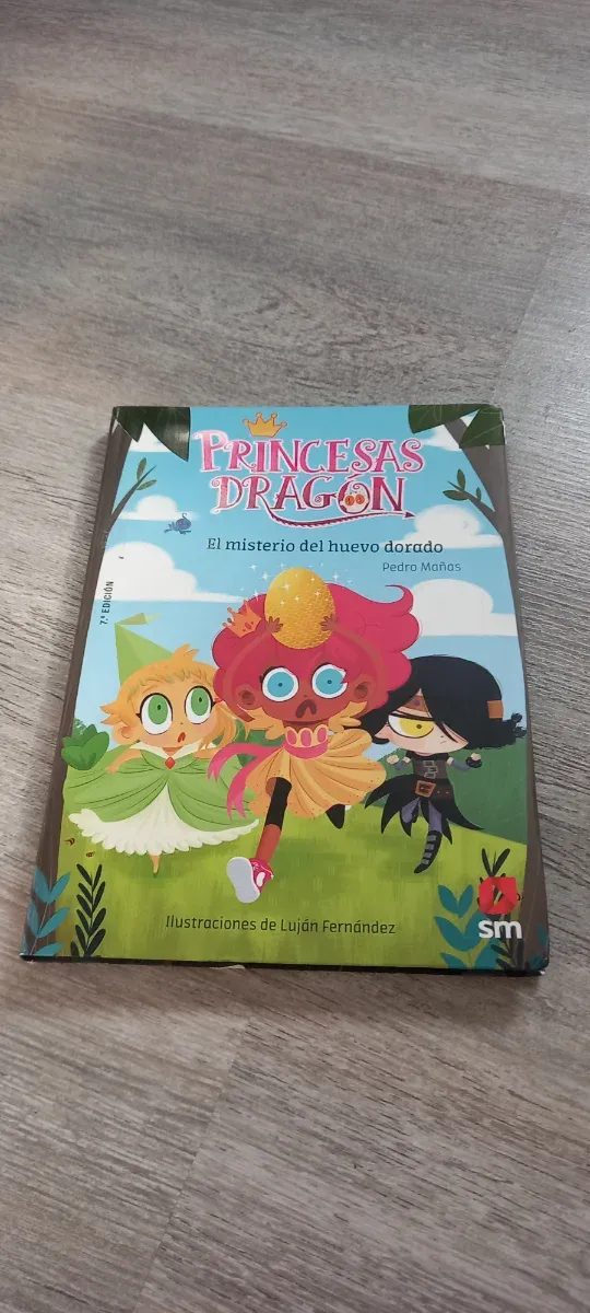 Princesas Dragón 1: El misterio del huevo dorad...