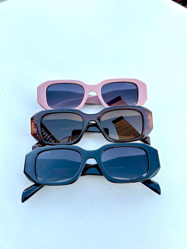 Gafas de sol nuevas a estrenar.