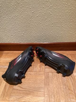 Botas de fútbol Adidas F50 (hierba)