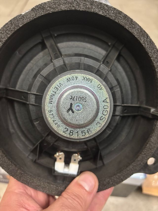 Radio Smart 453 con altavoces