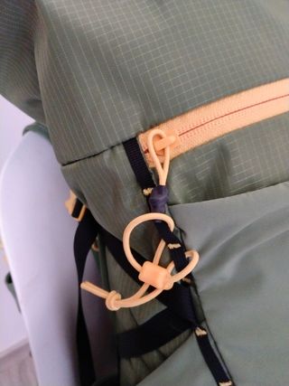 Mochila Ultimate Direction Fastpack 40 nueva.