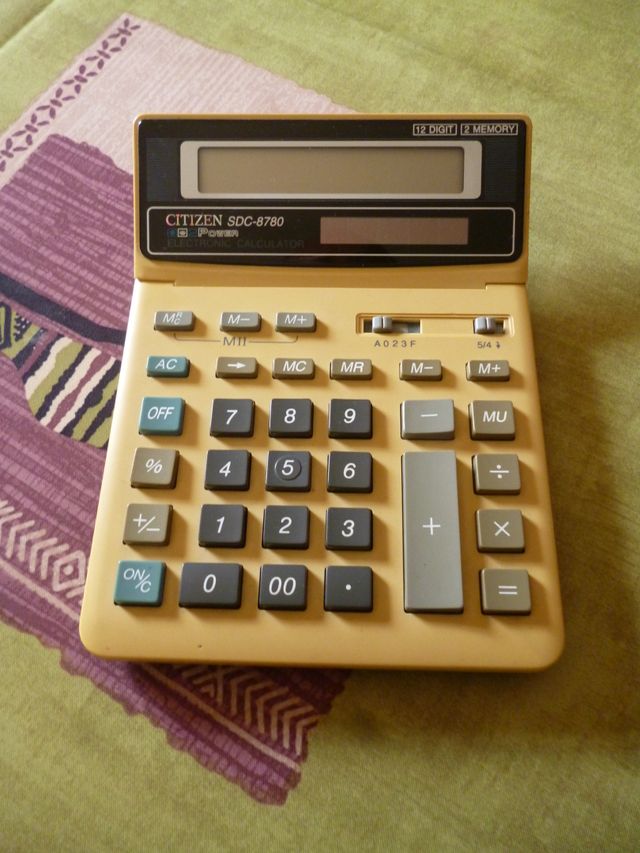 Calculadora Solar Citizen SDC-8780