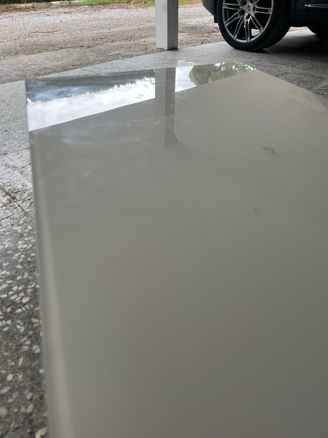 Mueble TV diseño blanco y negro