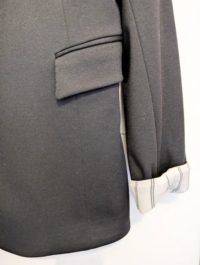 Blazer negro Stradivarius