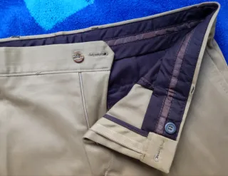 Pantalón vestir hombre.