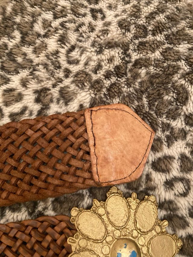 Cinturón Cuero Trenzado Hebilla Dorada