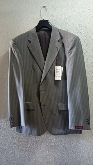 Americana Emidio Tucci gris rayas sin usar Talla54