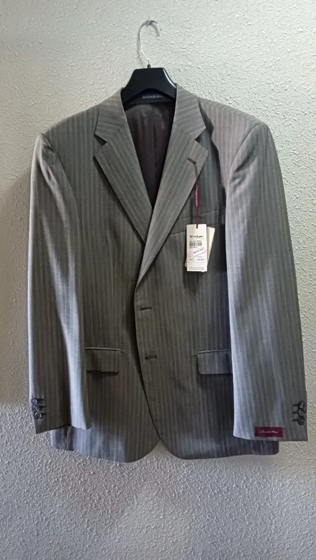 Americana Emidio Tucci gris rayas sin usar Talla54