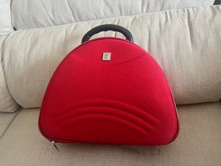 Maletín de mano de viaje rojo