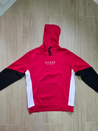 Sudadera Guess Talla M Roja/Blanca/Negra