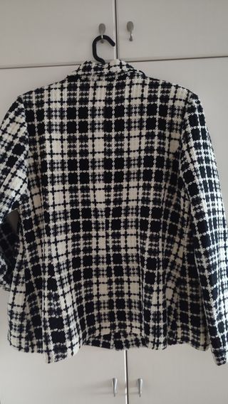 Americana cuadros blanco y negro Talla 50