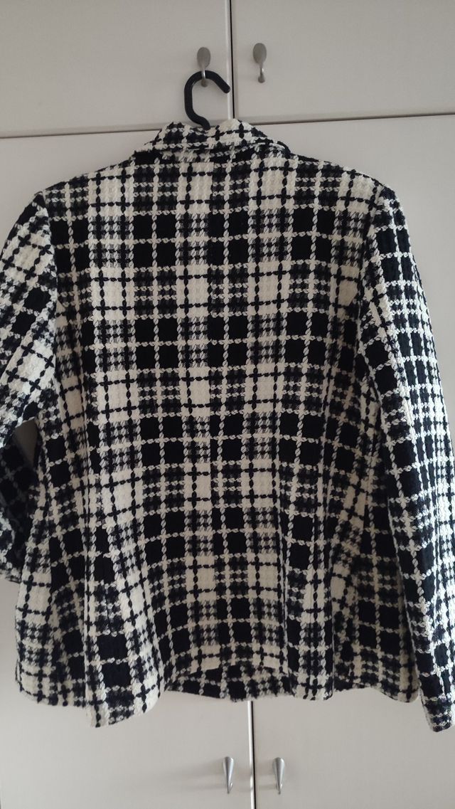 Americana cuadros blanco y negro Talla 50