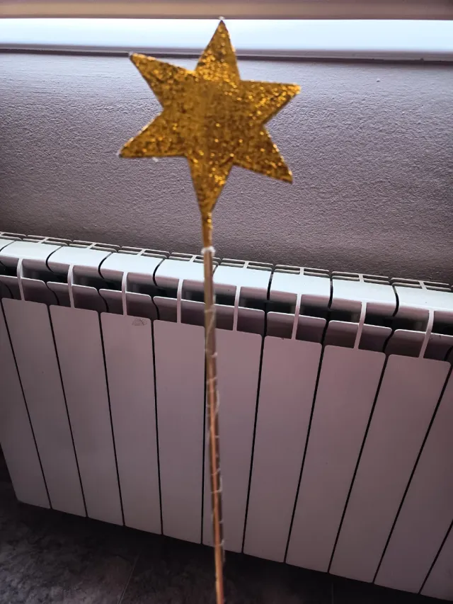 Varita Mágica Estrella Dorada Disfraz