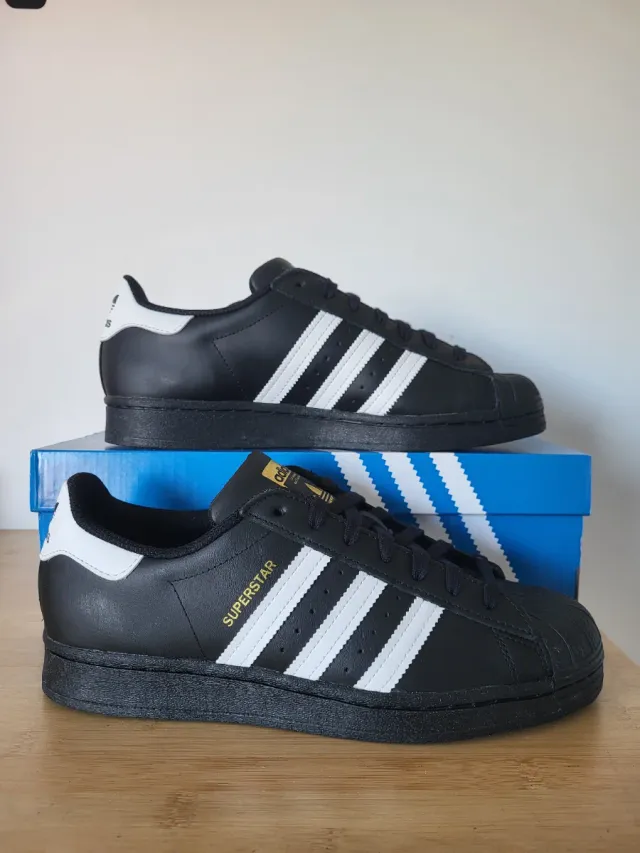 Adidas Superstar