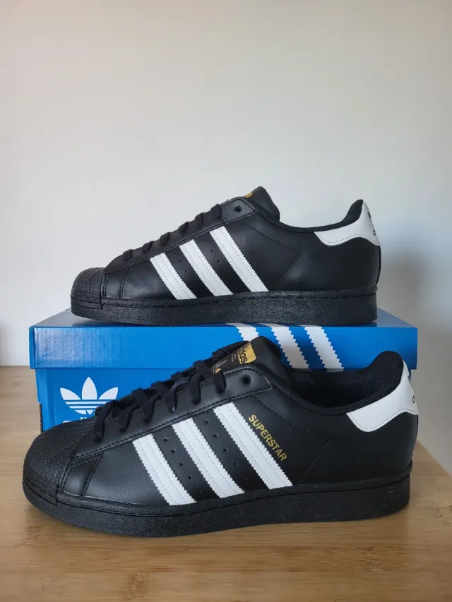 Adidas Superstar