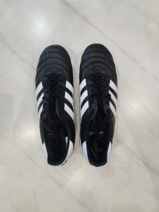 Botas de fútbol Adidas Kaiser 5