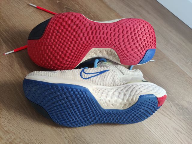 Nike ZoomX Invincible Run Flyknit 2 - Tamanho 40