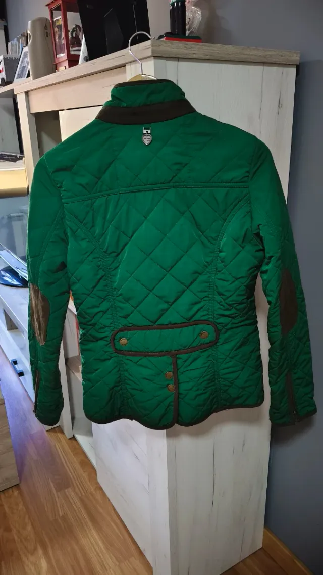 Cazadora de invierno verde