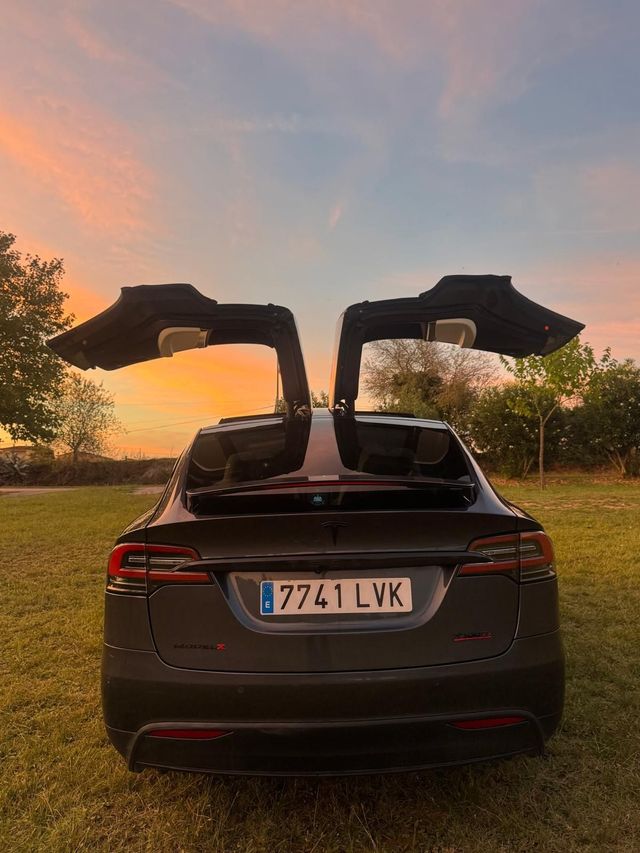 Tesla Model X P100D 4WD