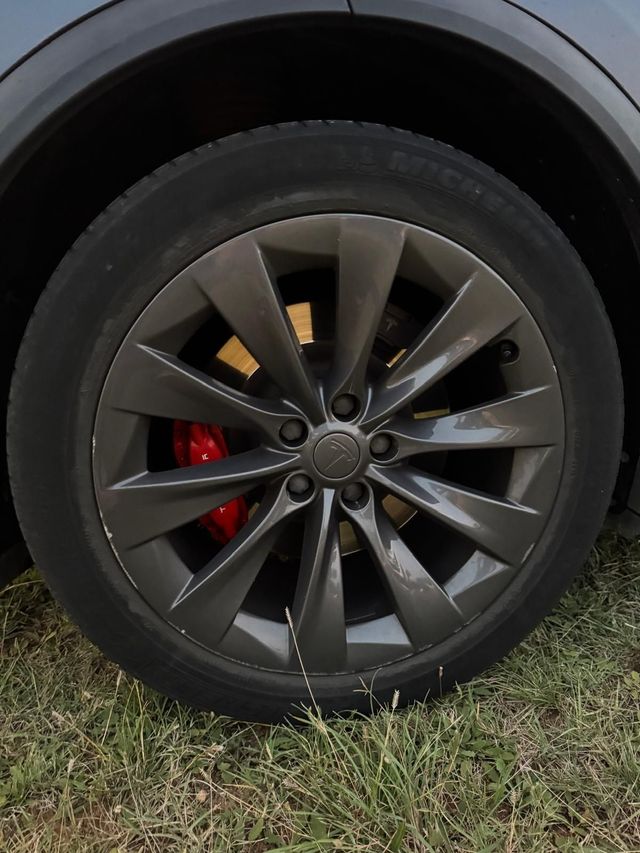 Tesla Model X P100D 4WD