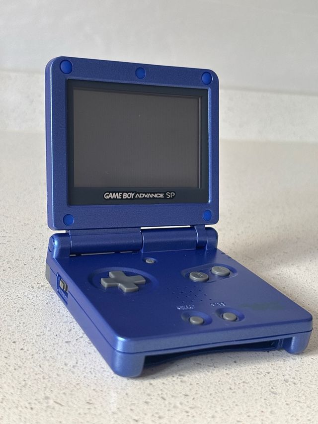 Game Boy Advance SP