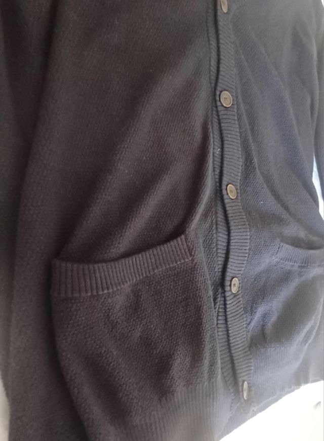 Rebeca Pull and Bear Negra Hombre