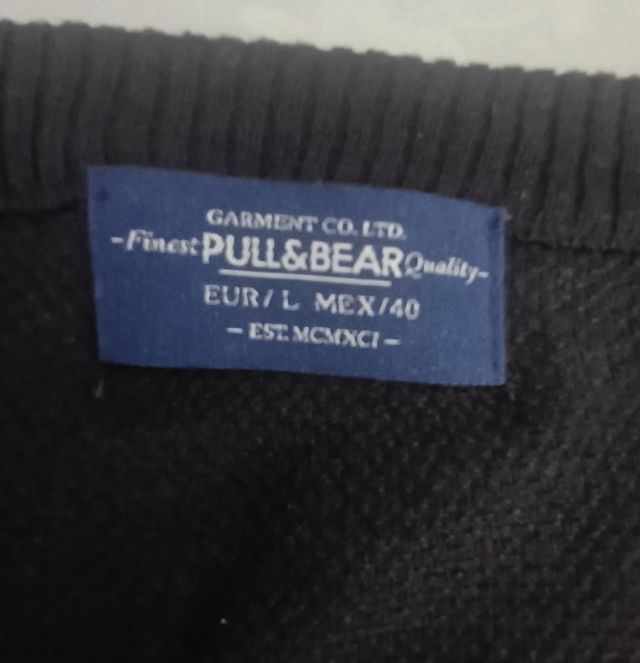 Rebeca Pull and Bear Negra Hombre