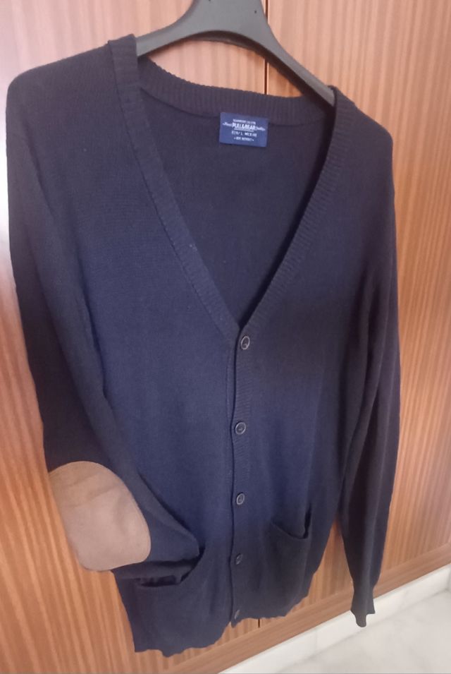 Rebeca Pull and Bear Negra Hombre