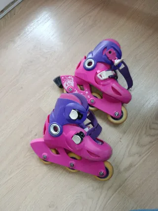 Patines infantiles rosas y morados