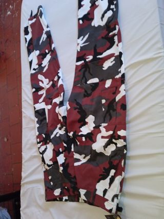 Pantalón militar camuflaje vintage
