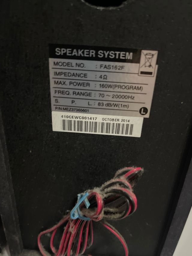 Mini cadena LG negra