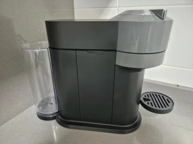 Cafetera Nespresso Gris