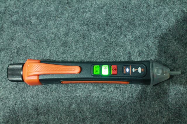 Rilevatore di tensione AC MUFASHA T-02A