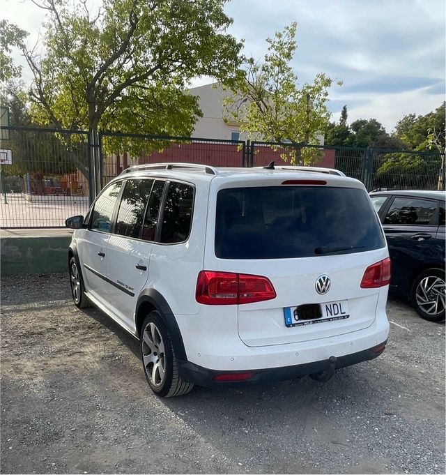 Volkswagen Touran cross
