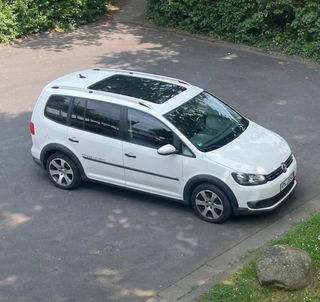Volkswagen Touran cross