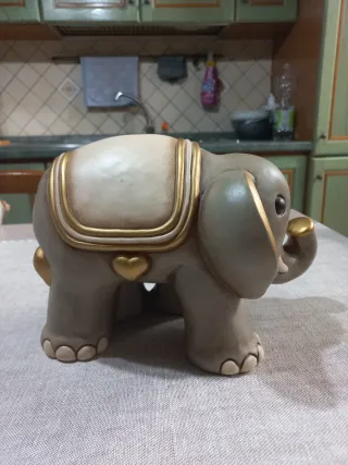Elefante Thun decorativo