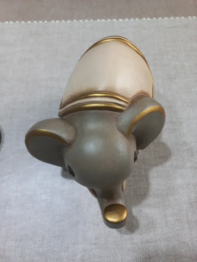 Elefante Thun decorativo
